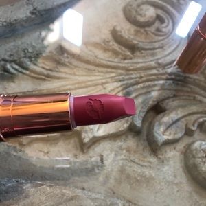 Charlotte Tilbury Lipstick Secret Salma